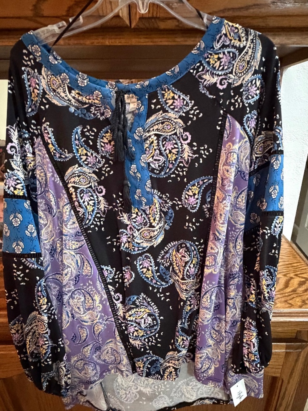 Multicolored top
